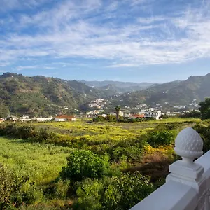 Casa Rosalía. Con Vistas A La Montaña Teror
