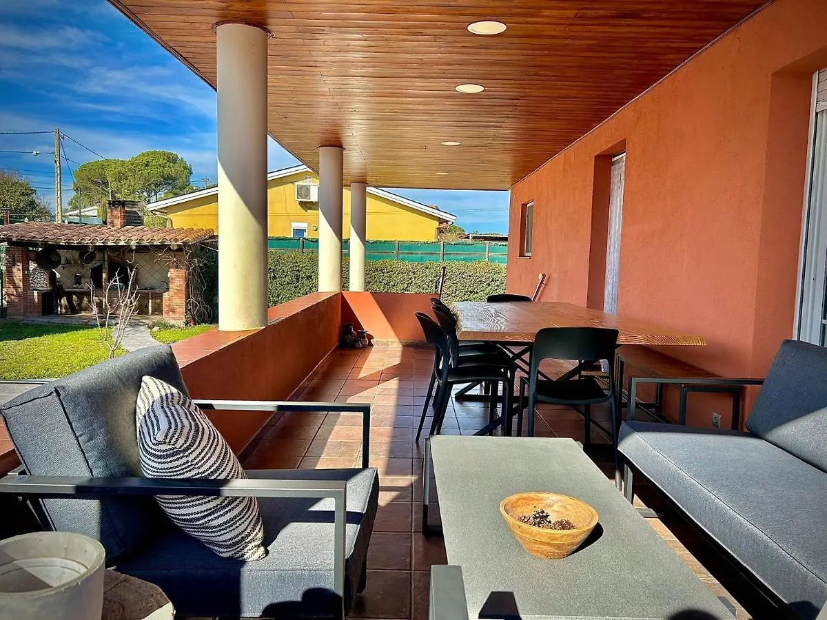 Villa Piscina De Sal Barbacoa Wifi, Parking Gratis, 3 Min Pga Casa El Roble Gerona 0*,